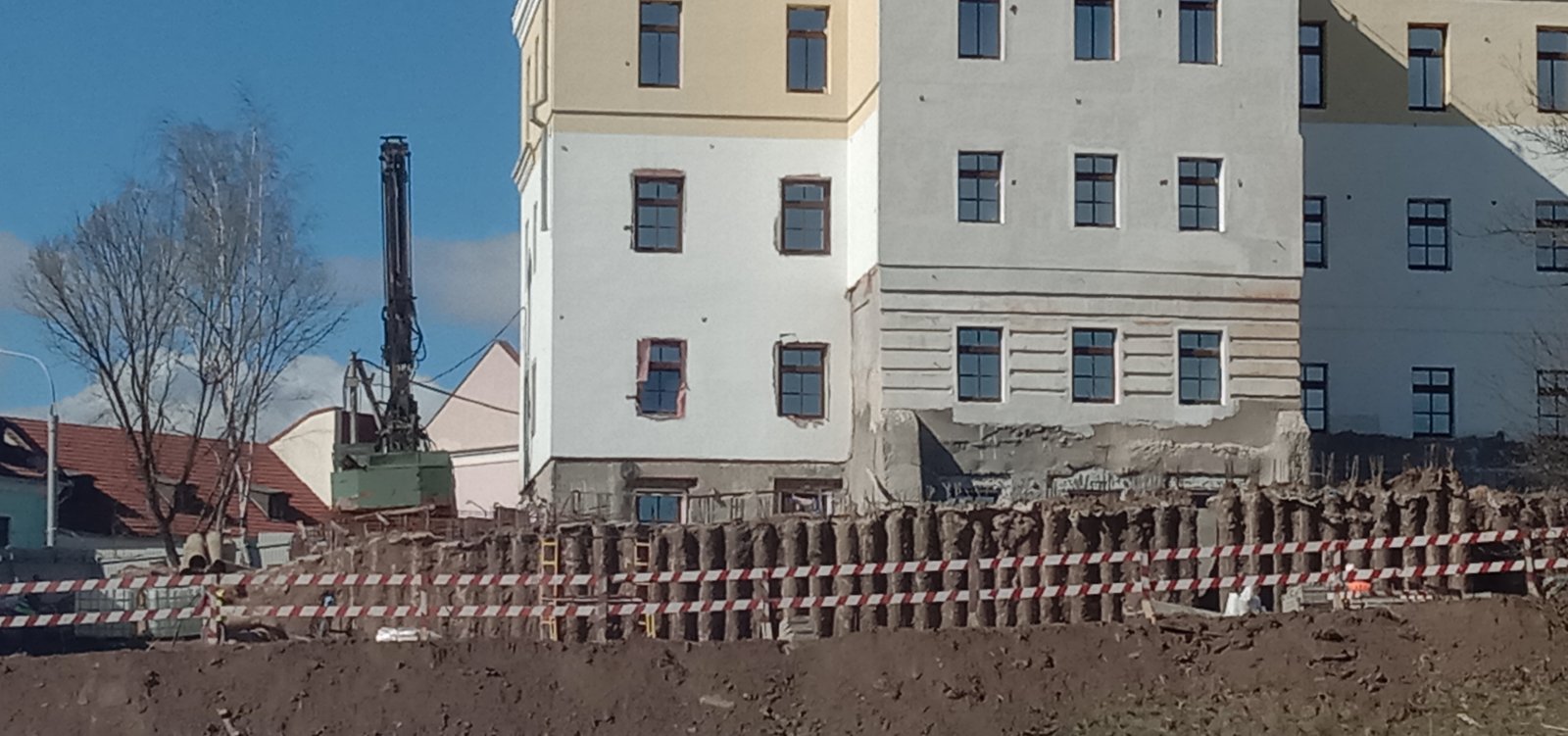 front_foto_1